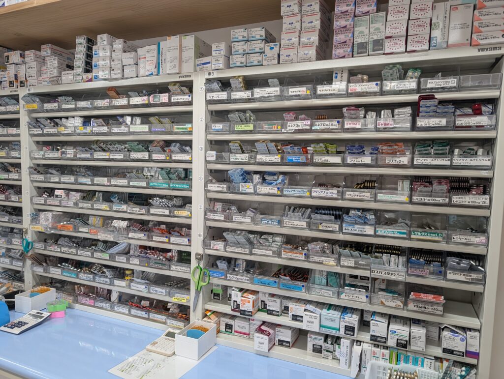 みらい薬局のバックヤード